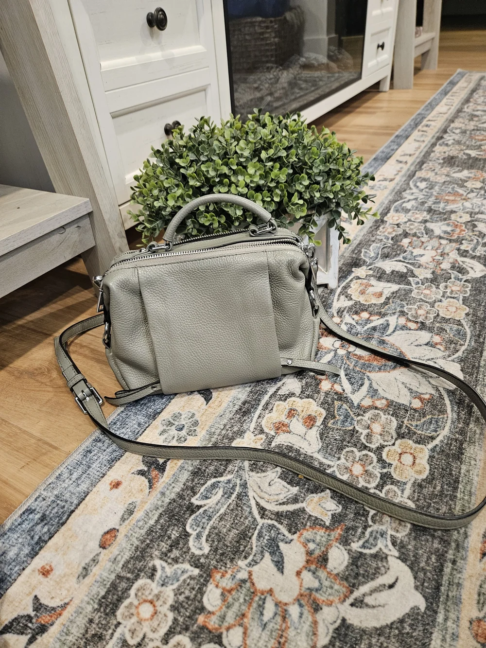 Julie Crossbody Tote